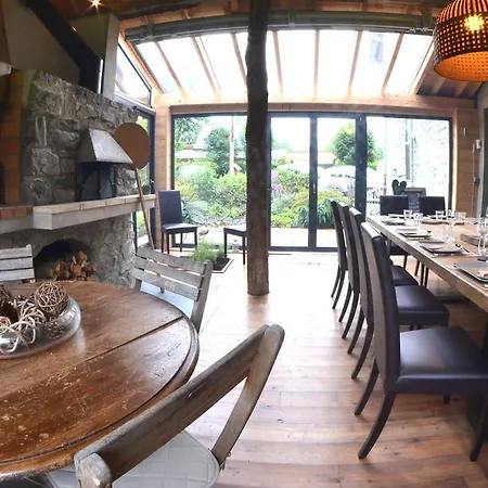 Bed & Breakfast La Cle Des Bois 3*