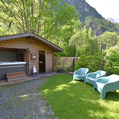 Couette-café La Clé Des Bois 3*
